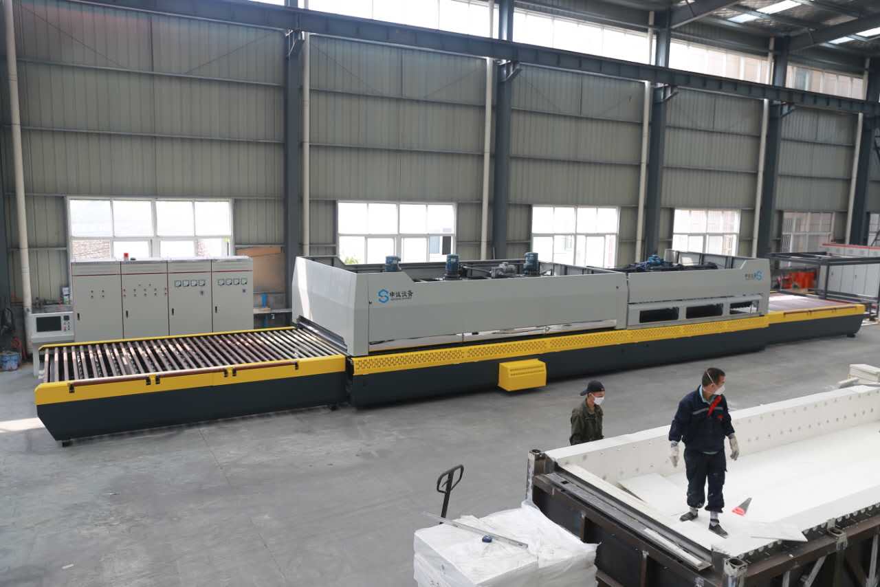 玻璃（lí）鋼化爐維護保養（yǎng）大，千萬不要錯過哦（ò）！